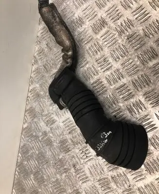 Audi A4 S4 B5 8D Intercooler hose/pipe 4B0129627A