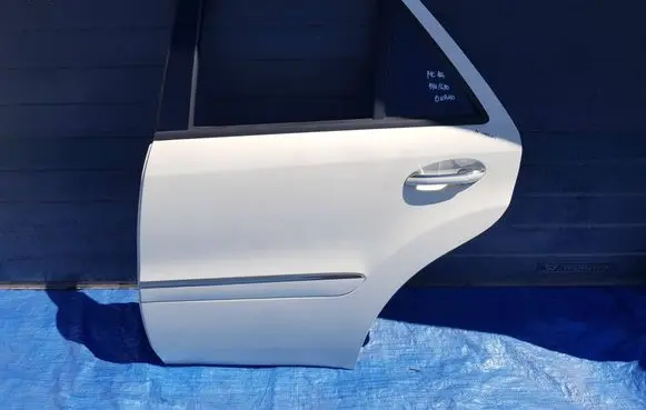 Mercedes-Benz ML W164 Rear door DRZWIL164650F