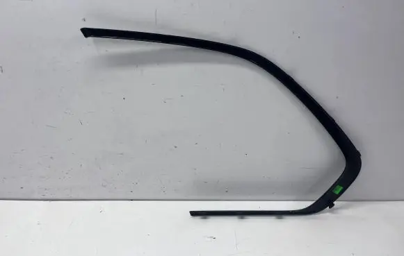 BMW X5M E70 Rear side glass trim 