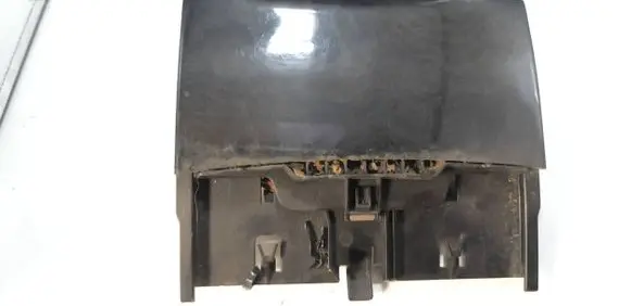 Mercedes-Benz CLS C218 X218 Ashtray (front) A2186800750