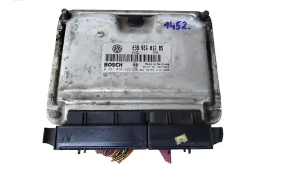 Seat Toledo II (1M) Engine control unit/module 038906012BS