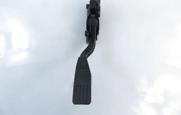 Opel Antara Accelerator throttle pedal 96625893