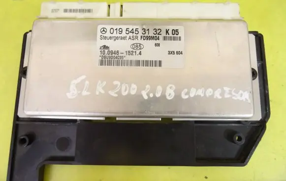 Mercedes-Benz SLK R170 ABS control unit/module 0195453132