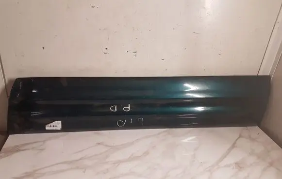 Mitsubishi Pajero Front door trim (molding) MR47858