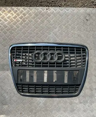 Audi A6 S6 C6 4F Front bumper upper radiator grill 4F0853651L