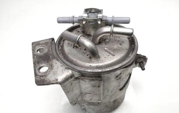 Nissan Qashqai+2 Fuel filter housing 1401042 Lvff824