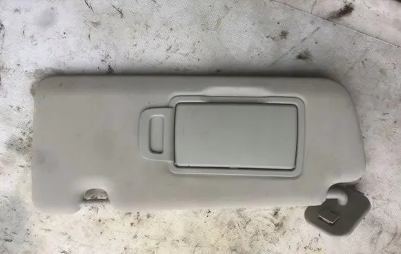 Renault Clio V Sun visor