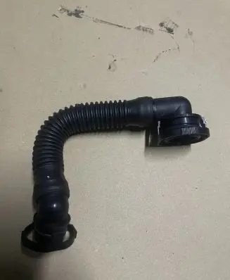 Audi Q7 4M Breather/breather pipe/hose 