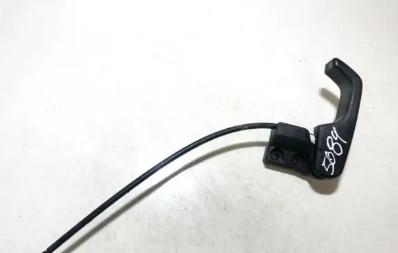 Volkswagen PASSAT B3 Engine bonnet (hood) release handle 357823533