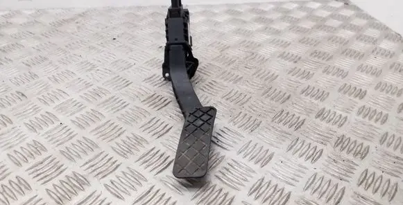 Volkswagen PASSAT B8 Accelerator throttle pedal 5Q2721503D