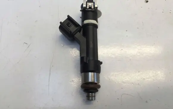 Ford Kuga III Fuel injector 0280158162
