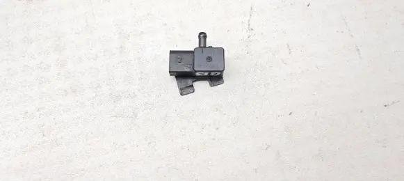 BMW 1 F20 F21 Exhaust gas pressure sensor 7805152 1180 5Q13