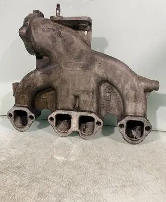 Volkswagen Golf V Intake manifold 03g129713
