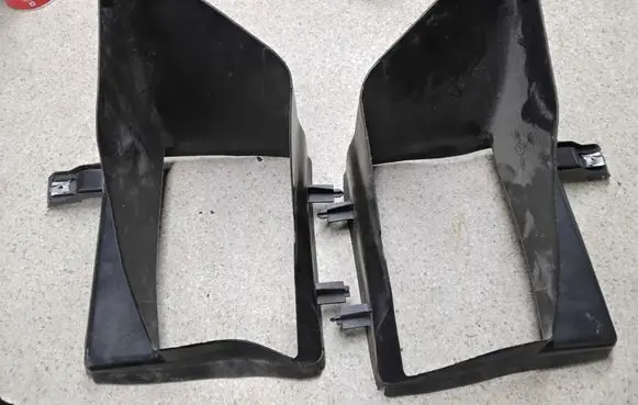 BMW M5 F90 Intercooler air guide/duct channel 8059681 8059682