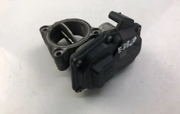 BMW 5 F10 F11 Throttle valve 7810752