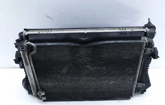 Volkswagen PASSAT CC Radiator set 3C0145805AD 3C0121253BB 1K0121205AD