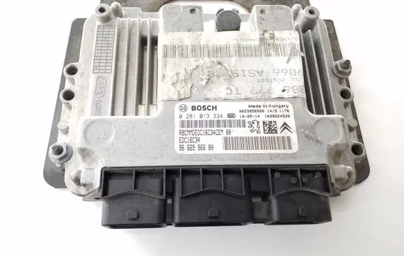 Peugeot 3008 I Engine control unit/module 9666986680 0281013334