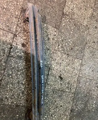 Rear beam