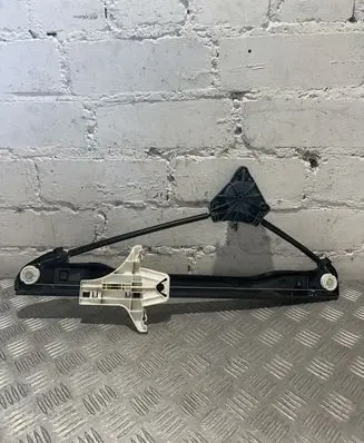 Volkswagen Amarok Rear window lifting mechanism without motor 2H7839401A
