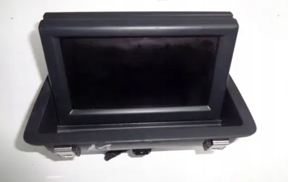 Audi A1 Radio/CD/DVD/GPS head unit 8X0857273B