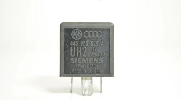 Audi A4 S4 B5 8D Other relay 445955529A