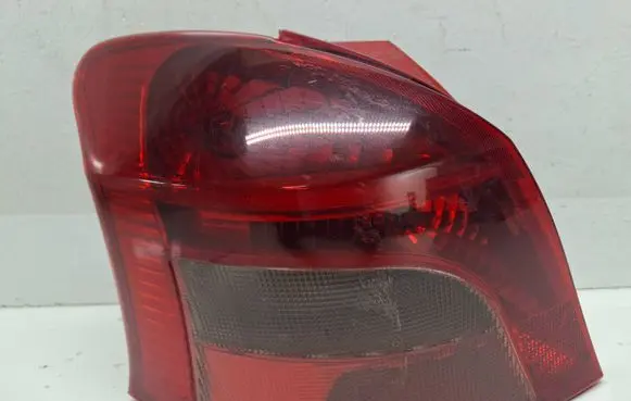 Toyota Yaris Rear/tail lights