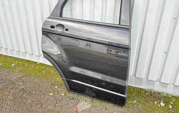 Rear door