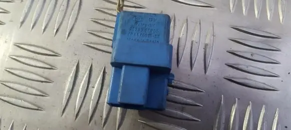 Nissan Primera Other relay 252309f900 4ra940010-65