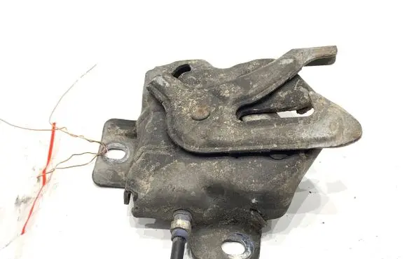 Suzuki SX4 Engine bonnet/hood lock/catch 