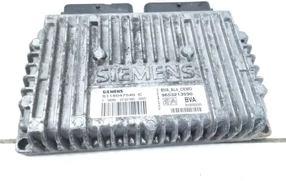 Citroen C4 I Gearbox control unit/module 8200302005 S118047540C 9653213590