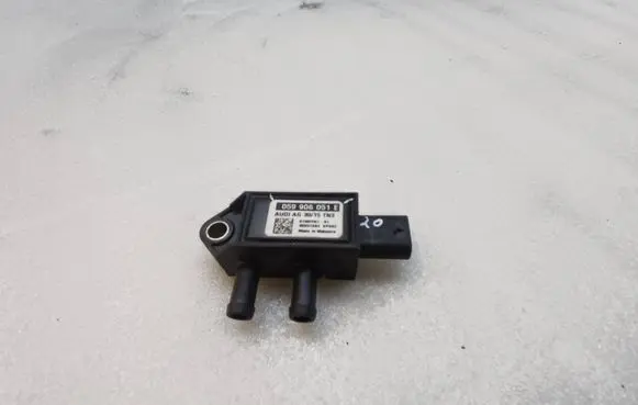 Audi A6 Allroad C7 Exhaust gas pressure sensor 059906051E