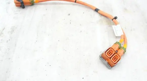 Citroen DS5 Positive cable (battery) 9674881180