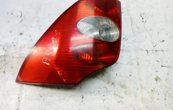 Renault Laguna II Rear/tail lights 8200002472
