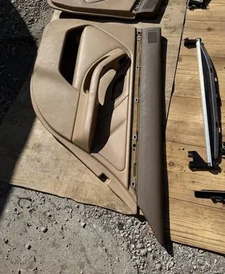 BMW 5 E39 Rear door sun blind/shade 8176166