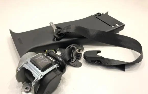 Ford Fiesta Front seatbelt 
