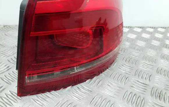 Volkswagen PASSAT B7 Rear/tail lights 3AF945096