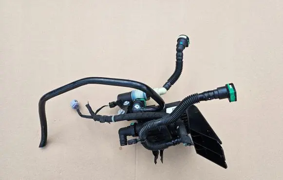 Jeep Grand Cherokee (WJ) Fuel tank valve 