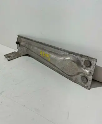 Audi A2 Fender mounting bracket 8Z0805458B
