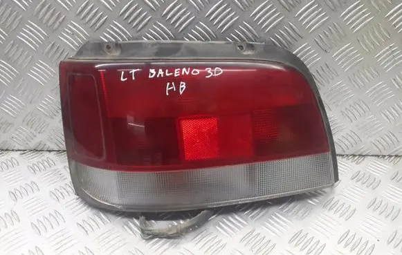 Suzuki Baleno EG Rear/tail lights set 220-32018