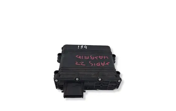 Toyota Yaris Brake system control unit/module 89680K0010