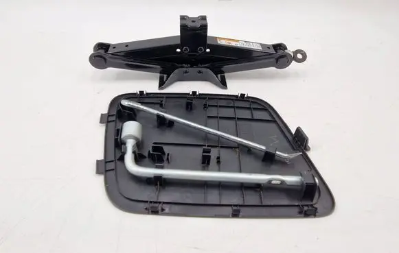 Mitsubishi Outlander Tool set 7230A769ZZ