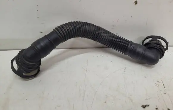 Volkswagen Caddy Breather hose/pipe 03L103493AE