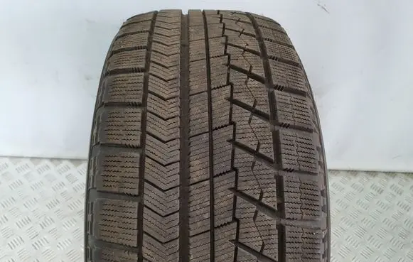 Nissan Qashqai R18 winter tire 24550R18