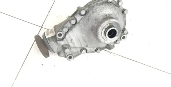 BMW 5 F10 F11 Gearbox transfer box case 7584517