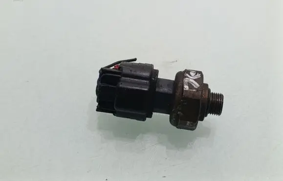 Air conditioning (A/C) pressure sensor
