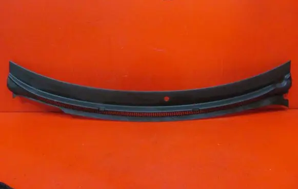 Volkswagen Multivan T5 Wiper trim 7H1819403A