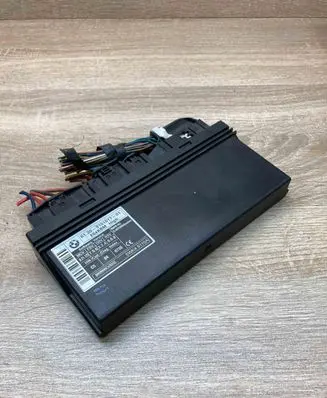 BMW 5 E60 E61 Comfort/convenience module 9151517 5WK49110A WITHPLUG