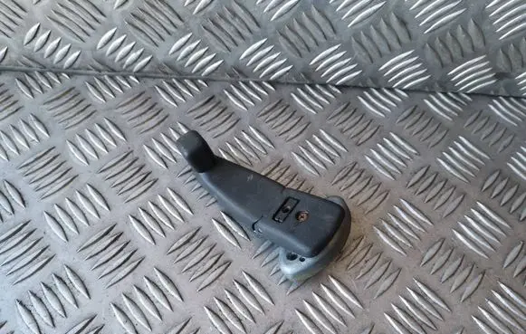 Volkswagen PASSAT B2 Sunroof switch 321877403A 321877403 100656700