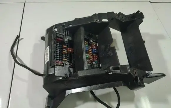 Volkswagen Transporter - Caravelle T5 Fuse box set 7H7970004C