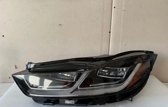 Jaguar I-Pace Headlight/headlamp J9D313W030